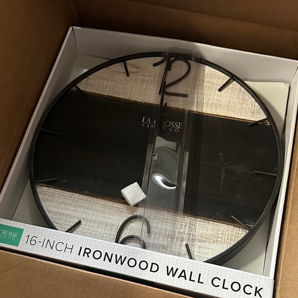 La Crosse Clock 16-Inch Ironwood Wall Clock - Picture 5 of 6